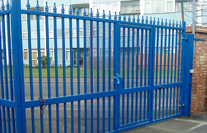 RSG3200 industrial security gate in Wimbledon.