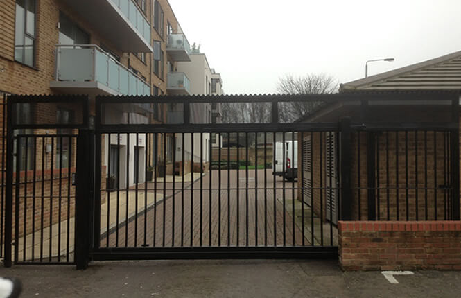 RSG3400 cantilever gates on commercial and retail complex in Islington.