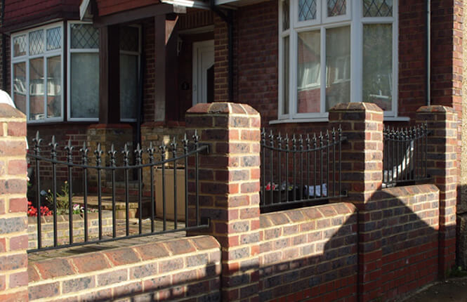 RSG4200 decorative railings on house in Hammersmith.