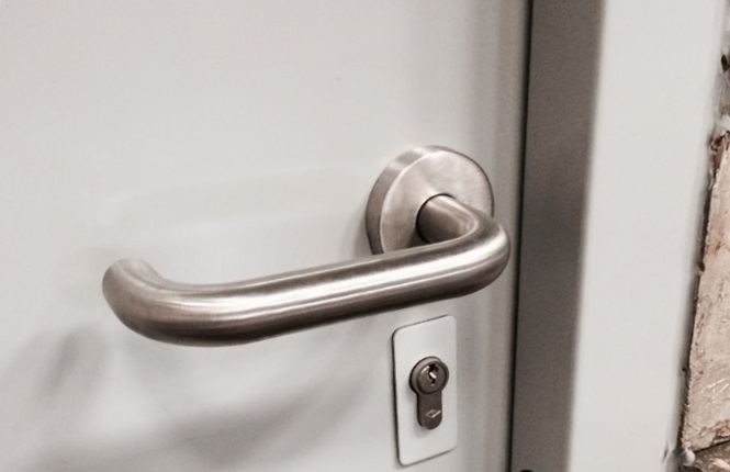 A close up to show the quality of our sashlock and lever handle on our RSG8000 security door.