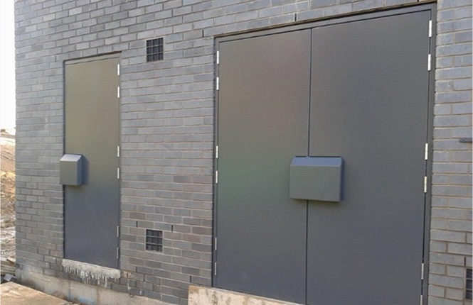 RSG8900 single and double substation doors.